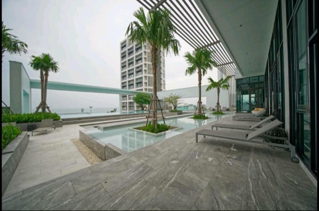 Ar Aeras Pattaya Apartment Екстериор снимка